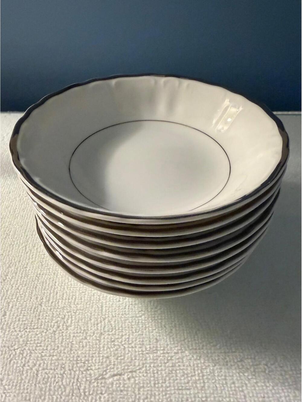8 MCM Harmony House Silver Sonata 5.5" Fruit Dessert Bowls White Platinum EUC
